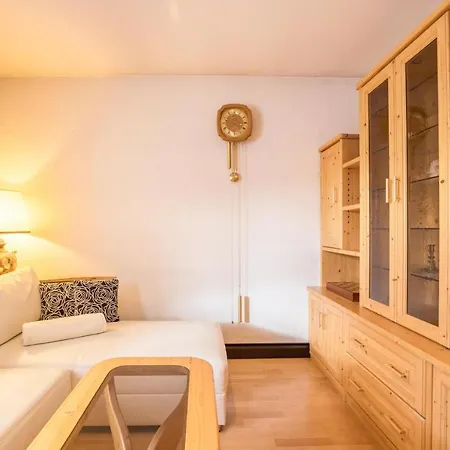 Apartment Hofer Monika *